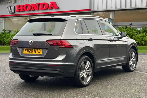 8 of 53 for VOLKSWAGEN TIGUAN 2.0 TDi 150 Match 5dr DSG