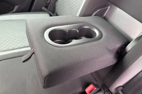 34 of 53 for VOLKSWAGEN TIGUAN 2.0 TDi 150 Match 5dr DSG