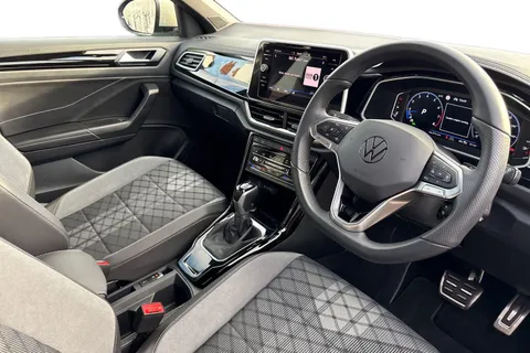 DE25NHF Volkswagen T-Roc 1.5 TSI R-Line 5dr DSG ⭐Rear view camera⭐ Thumbnail #15
