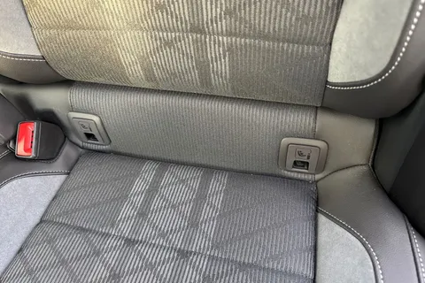 DE25NHF Volkswagen T-Roc 1.5 TSI R-Line 5dr DSG ⭐Rear view camera⭐ Thumbnail #36