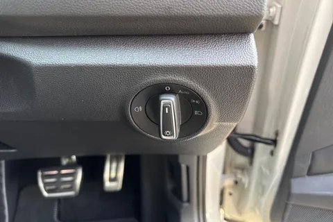 DE25NHF Volkswagen T-Roc 1.5 TSI R-Line 5dr DSG ⭐Rear view camera⭐ Thumbnail #39