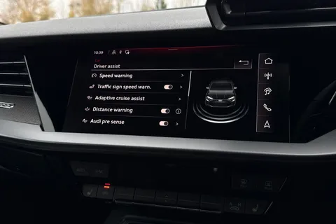 Audi RS 3 2.5 TFSI Carbon Black S Tronic quattro Euro 6 (s/s) 4dr Thumbnail #36