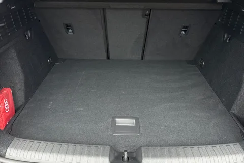 DB21BNF Audi A3 S line 35 TFSI  150 PS S tronic Thumbnail #8