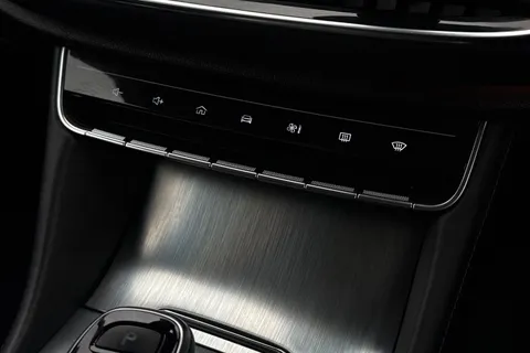 GJ73DKN MG Mg Hs 1.5 T-GDI Trophy DCT Euro 6 (s/s) 5dr Thumbnail #20