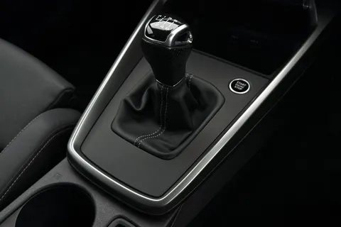 VN70VJE Audi A3 S line 35 TFSI  150 PS 6-speed Thumbnail #21