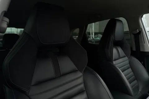 GJ73DKN MG Mg Hs 1.5 T-GDI Trophy DCT Euro 6 (s/s) 5dr Thumbnail #22