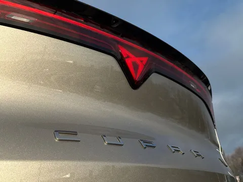 KY74JXZ CUPRA Tavascan 210kw VZ2 77KWH 5DR AUTO AWD **WINTER PACK** Thumbnail #26