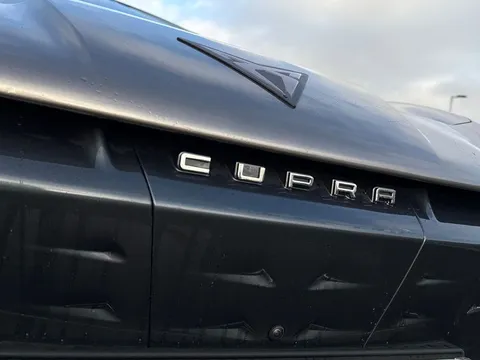 KY74JXZ CUPRA Tavascan 210kw VZ2 77KWH 5DR AUTO AWD **WINTER PACK** Thumbnail #29