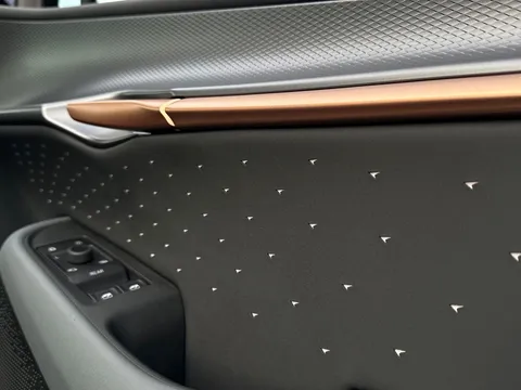 KY74JXZ CUPRA Tavascan 210kw VZ2 77KWH 5DR AUTO AWD **WINTER PACK** Thumbnail #33