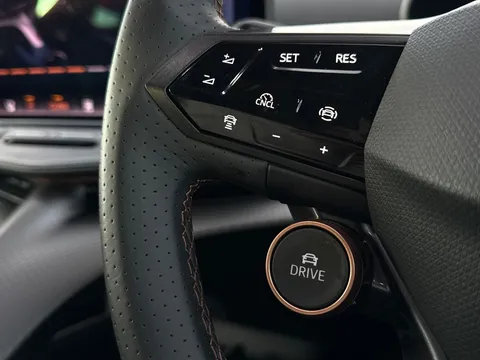 KY74JXZ CUPRA Tavascan 210kw VZ2 77KWH 5DR AUTO AWD **WINTER PACK** Thumbnail #38