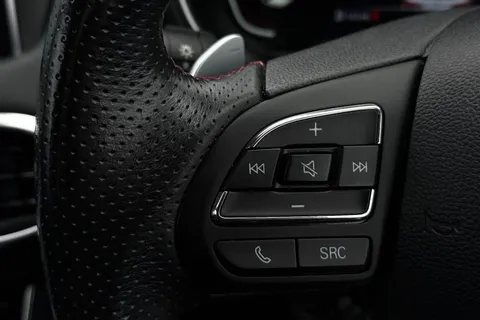 GJ73DKN MG Mg Hs 1.5 T-GDI Trophy DCT Euro 6 (s/s) 5dr Thumbnail #39