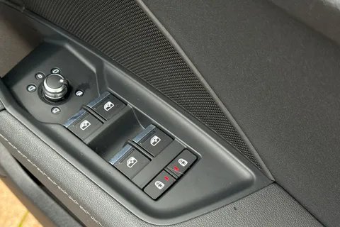 DB21BNF Audi A3 S line 35 TFSI  150 PS S tronic Thumbnail #44