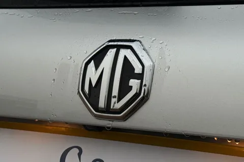 GJ73DKN MG Mg Hs 1.5 T-GDI Trophy DCT Euro 6 (s/s) 5dr Thumbnail #50