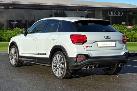 PF72VVA Audi SQ2 Black Edition TFSI  300 PS S tronic Thumbnail #2