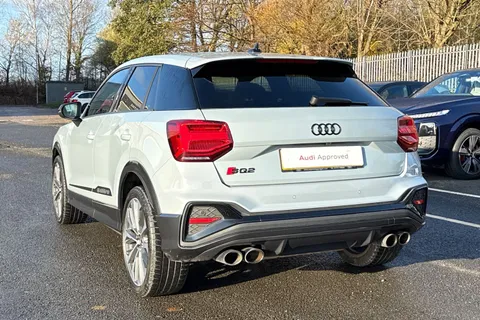 PF72VVA Audi SQ2 Black Edition TFSI  300 PS S tronic Thumbnail #8