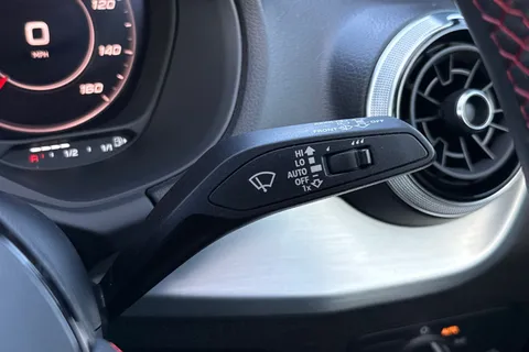 PF72VVA Audi SQ2 Black Edition TFSI  300 PS S tronic Thumbnail #29