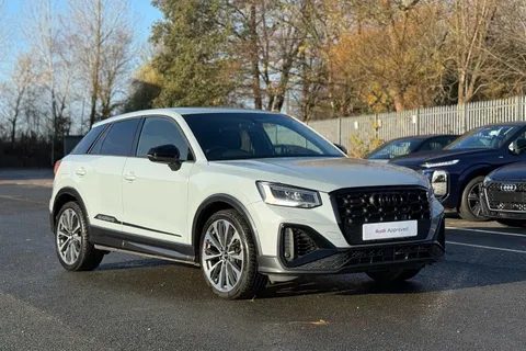 PF72VVA Audi SQ2 Black Edition TFSI  300 PS S tronic Thumbnail #47