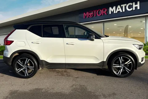 EJ18RSZ Volvo Xc40 2.0 T5 First Edition Auto AWD Euro 6 (s/s) 5dr Thumbnail #4