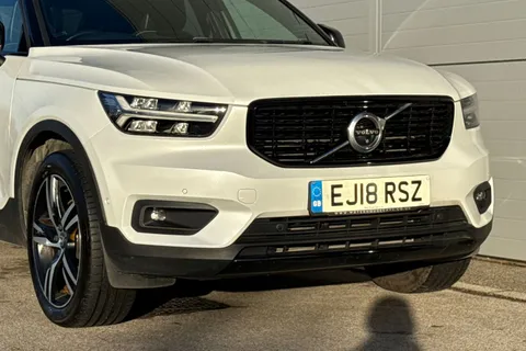 EJ18RSZ Volvo Xc40 2.0 T5 First Edition Auto AWD Euro 6 (s/s) 5dr Thumbnail #10