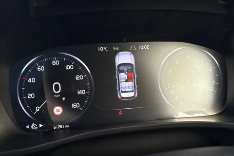 EJ18RSZ Volvo Xc40 2.0 T5 First Edition Auto AWD Euro 6 (s/s) 5dr Thumbnail #61