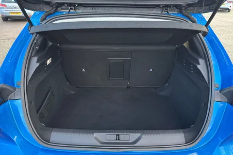 MD22VFW PEUGEOT 308 1.2 PureTech Allure Premium EAT Euro 6 (s/s) 5dr Thumbnail #7