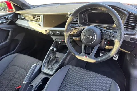 KT74RFK Audi A1 S line 30 TFSI  116 PS S tronic Thumbnail #15