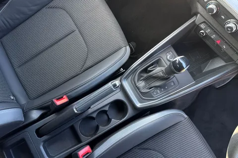 KT74RFK Audi A1 S line 30 TFSI  116 PS S tronic Thumbnail #24