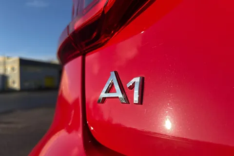 KT74RFK Audi A1 S line 30 TFSI  116 PS S tronic Thumbnail #34