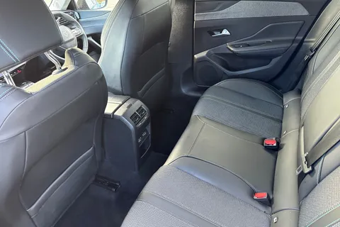 MD22VFW PEUGEOT 308 1.2 PureTech Allure Premium EAT Euro 6 (s/s) 5dr Thumbnail #34