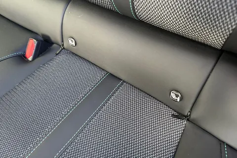 MD22VFW PEUGEOT 308 1.2 PureTech Allure Premium EAT Euro 6 (s/s) 5dr Thumbnail #35