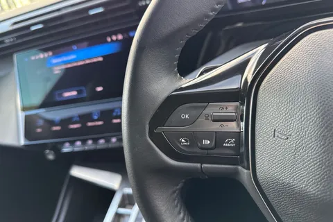 MD22VFW PEUGEOT 308 1.2 PureTech Allure Premium EAT Euro 6 (s/s) 5dr Thumbnail #37