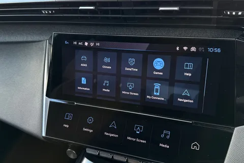 MD22VFW PEUGEOT 308 1.2 PureTech Allure Premium EAT Euro 6 (s/s) 5dr Thumbnail #48