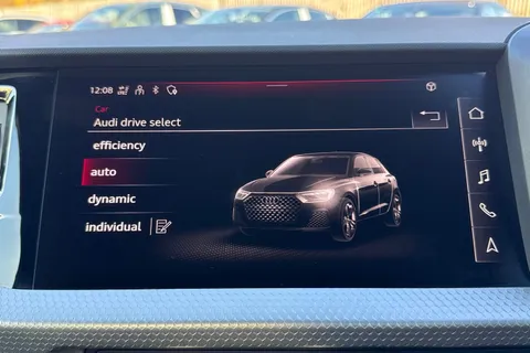 KT74RFK Audi A1 S line 30 TFSI  116 PS S tronic Thumbnail #59