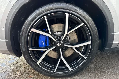 KY75RYU Volkswagen T-Roc 2.0 TSI 300 4MOTION R Black Edition 5dr DSG ⭐Discover navigation pro⭐ Thumbnail #13