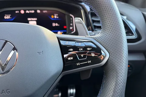 KY75RYU Volkswagen T-Roc 2.0 TSI 300 4MOTION R Black Edition 5dr DSG ⭐Discover navigation pro⭐ Thumbnail #48