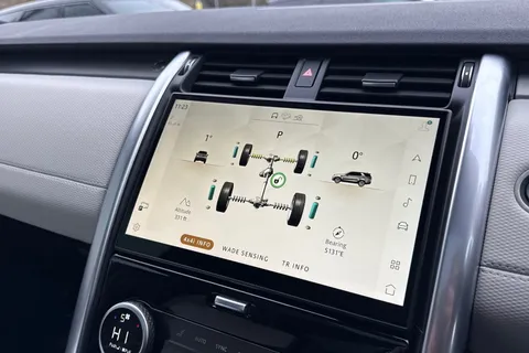 37 of 49 for Land Rover Discovery 3.0 D300 Dynamic HSE 5dr