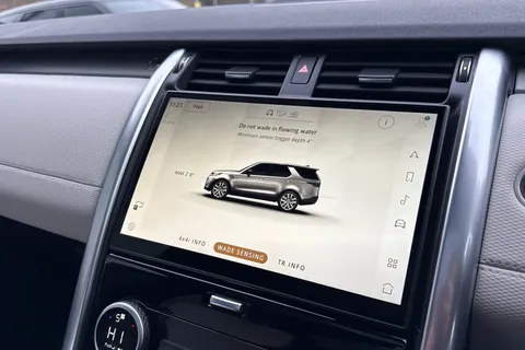 38 of 49 for Land Rover Discovery 3.0 D300 Dynamic HSE 5dr