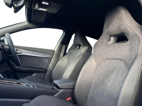 DH25HBF CUPRA Formentor 1.5 eHybrid 204 V2 5dr DSG Thumbnail #10