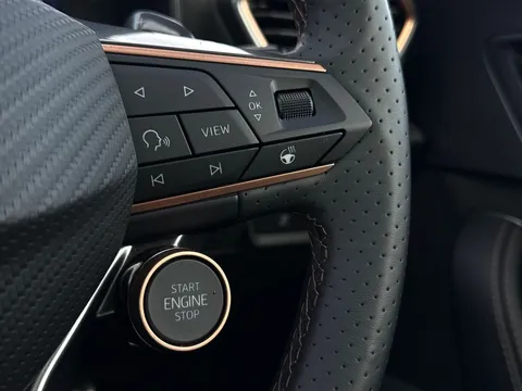 DH25HBF CUPRA Formentor 1.5 eHybrid 204 V2 5dr DSG Thumbnail #35