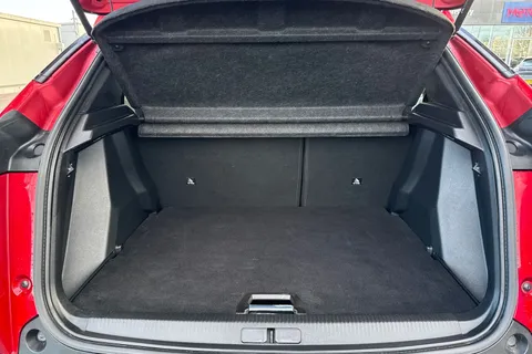 YP24HNK PEUGEOT 2008 1.2 PureTech Allure Euro 6 (s/s) 5dr Thumbnail #10