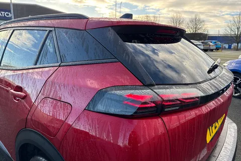 YP24HNK PEUGEOT 2008 1.2 PureTech Allure Euro 6 (s/s) 5dr Thumbnail #31