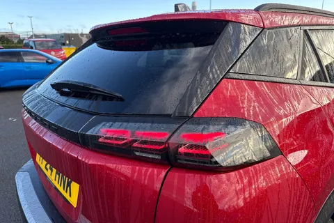YP24HNK PEUGEOT 2008 1.2 PureTech Allure Euro 6 (s/s) 5dr Thumbnail #32