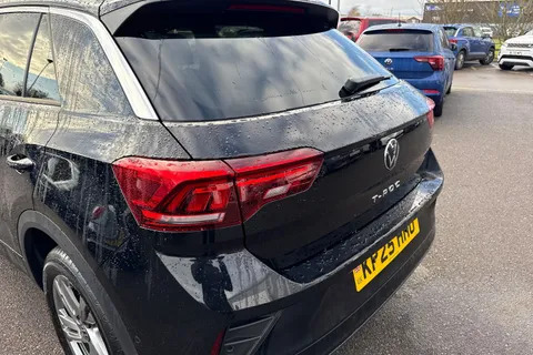 KP25HHO Volkswagen T-Roc 1.5 TSI R-Line 5dr DSG Thumbnail #9