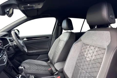 KP25HHO Volkswagen T-Roc 1.5 TSI R-Line 5dr DSG Thumbnail #17