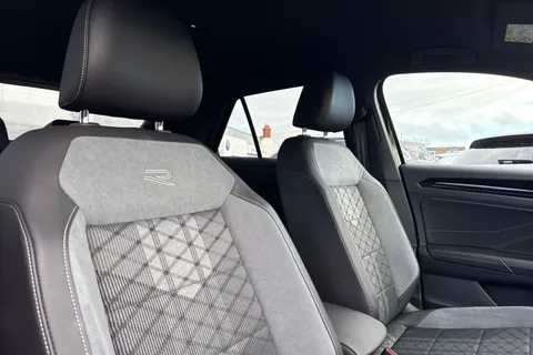 KP25HHO Volkswagen T-Roc 1.5 TSI R-Line 5dr DSG Thumbnail #25