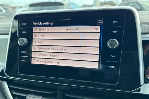 KP25HHO Volkswagen T-Roc 1.5 TSI R-Line 5dr DSG Thumbnail #54