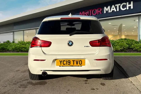 YC19TVO BMW 1 Series 1.5 118i GPF Sport Auto Euro 6 (s/s) 5dr Thumbnail #5