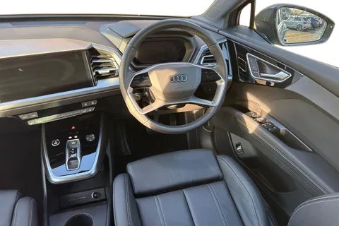 18 of 66 for Audi Q4 e-tron Q4 Sport 45 e-tron 210,00 kW