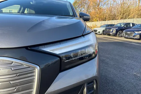 25 of 66 for Audi Q4 e-tron Q4 Sport 45 e-tron 210,00 kW