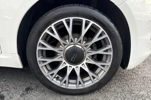 MX23SWW FIAT 500 1.0 MHEV Dolcevita Plus Euro 6 (s/s) 3dr Thumbnail #11